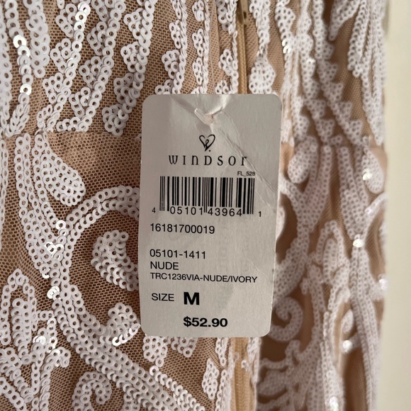 Lace Shine on Sequin Dress Windsor - Picture 3 of 3